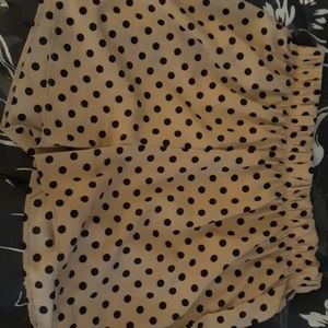 Polka-dotted polyester shorts